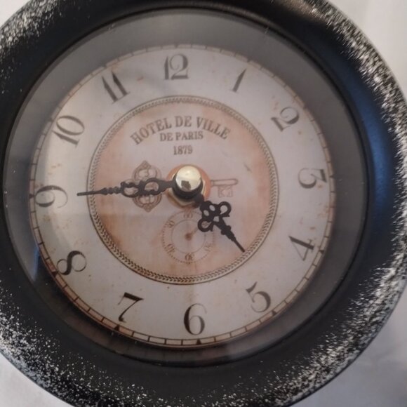 Metal table clock - Picture 6 of 7